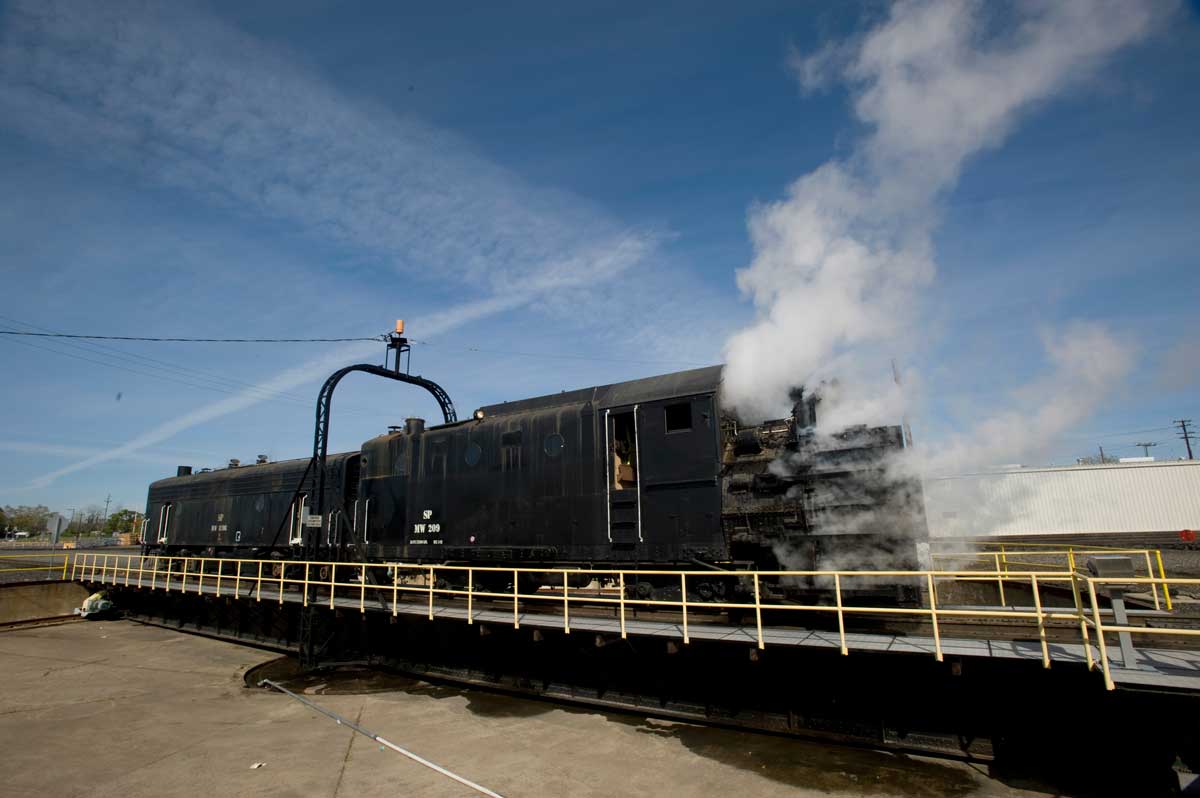 Colfax Railroad Days | Modern Railroad Engines